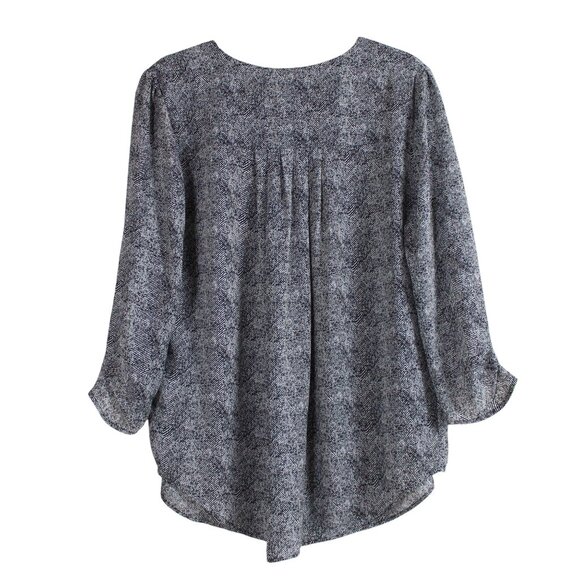 Daniel Rainn V-neck ¾ Sleeve Printed Blouse - Picture 2 of 15